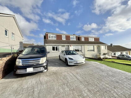 Carisbrooke Road, Eggbuckland, Plymouth