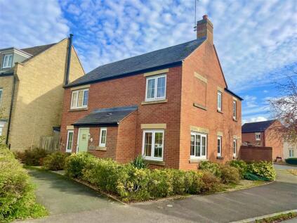 Stardust Crescent, Swindon