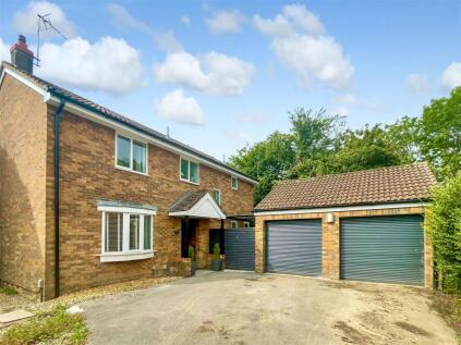 Kingscote Close, Nine Elms, Swindon