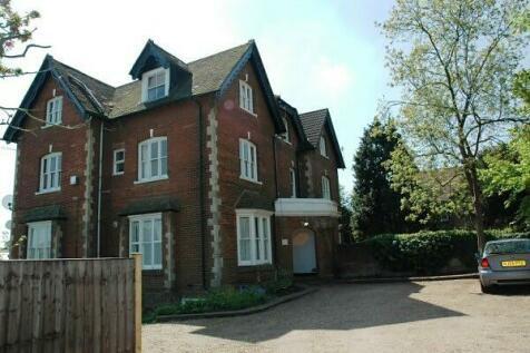 Godalming - 2 bedroom apartment for sale