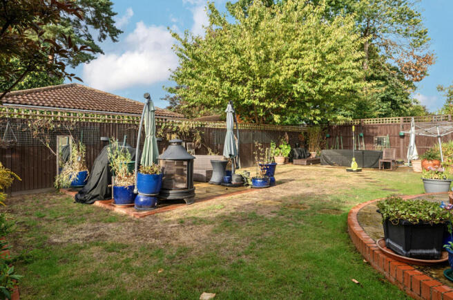 1344950-3-68b0870...