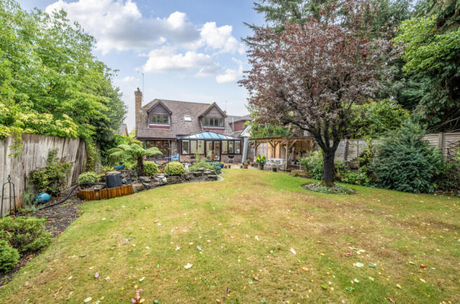 1348915-2-68b95b5...