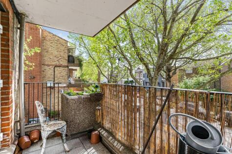 Bath Close, London, SE15 2JP