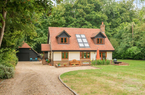 Salmons Road, Effingham, Leatherhead, Surrey, KT24