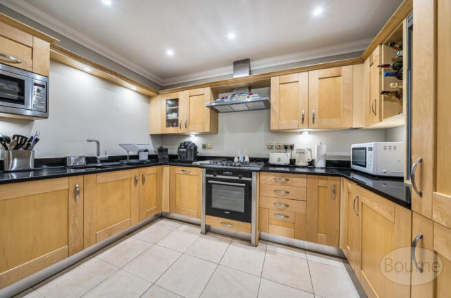 ab81e670-e89b-467...