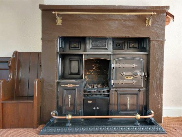 Period Gas Stove