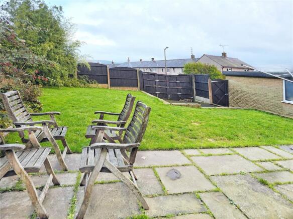 Patio & Lawn