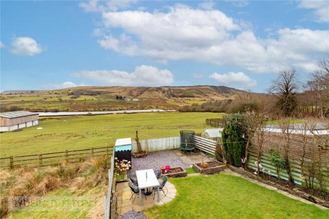 Garden & Views