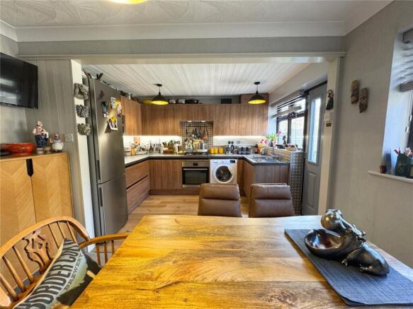 Wren Kitchen Diner