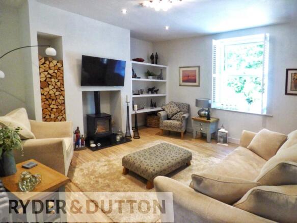 Spacious Lounge