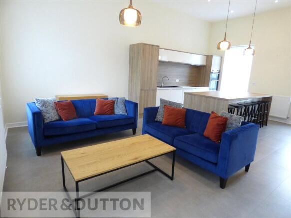 Lounge/Kitchen