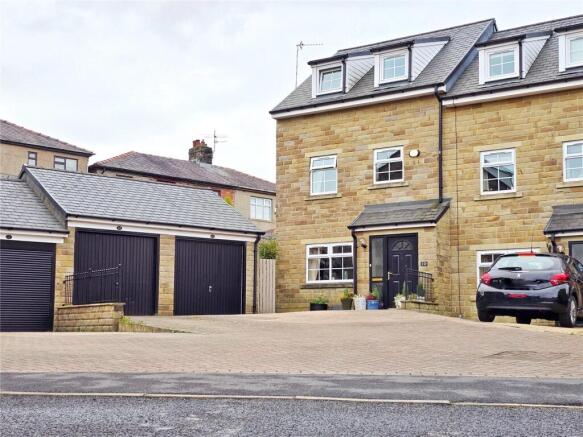 Modern End Townhouse