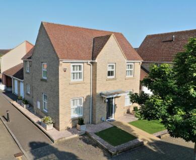 Loves Way, St Neots, PE19