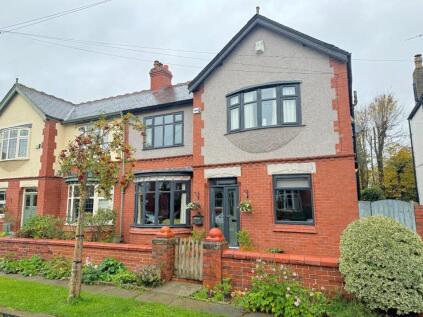 Glencross Avenue, Chorlton