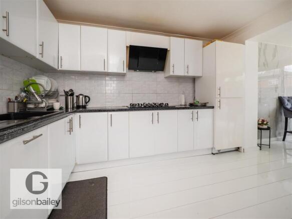38DentonRoad-20.jpg