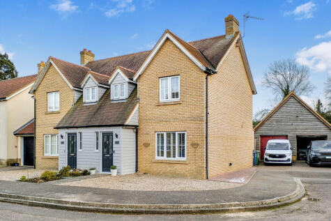 Longlands Close, Warboys