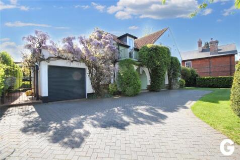 Salisbury Road, Ringwood, Hampshire, BH24