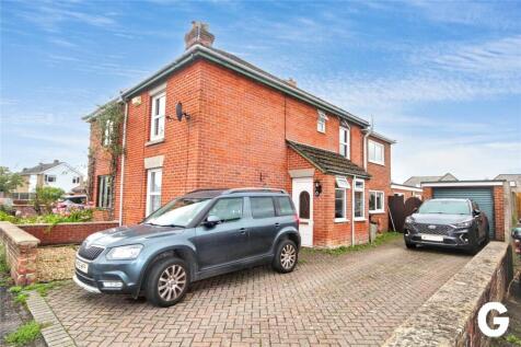 Eastfield Lane, Ringwood, Hampshire, BH24