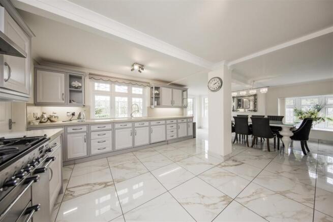Kitchen Diner
