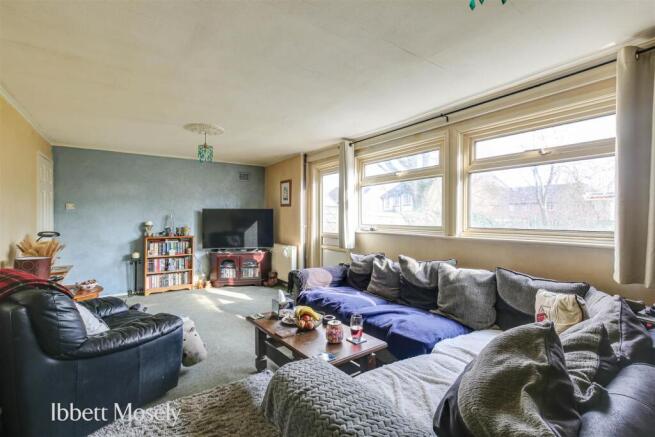 4 Reception Room.jpg