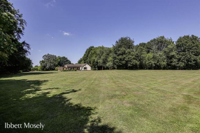 37 Garden elevation.jpg