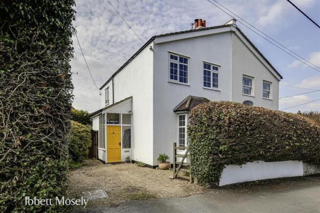 1. Sunnyside, 17 Paynesfield Road, Tatsfield, TN