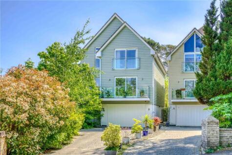 Delhi Close, Lower Parkstone, Poole, BH14