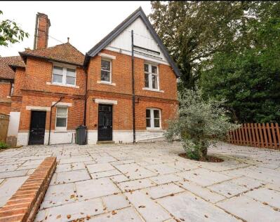 Station Road, Wootton Bridge, Ryde