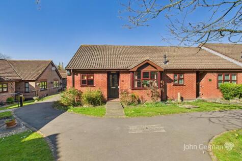 Holly Green, Burton-on-Trent