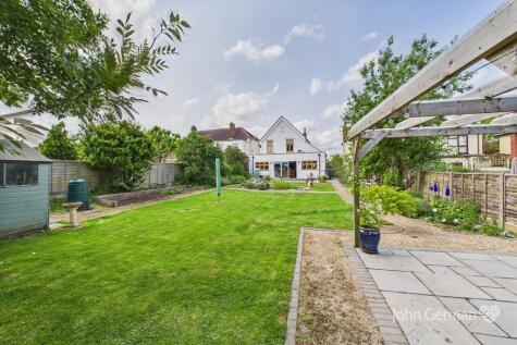 Field Lane, Burton-on-Trent