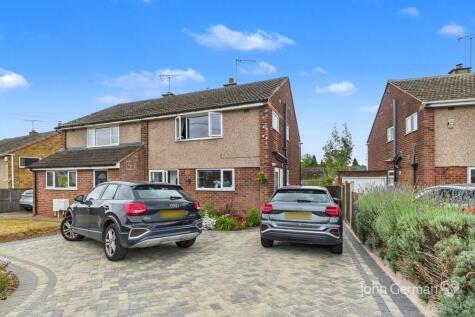 Baswich Crest, Stafford