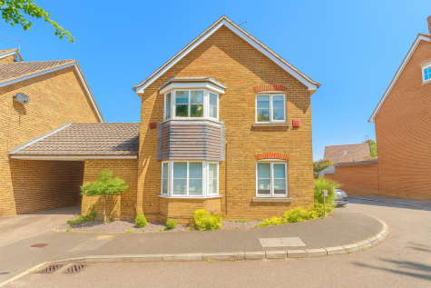 Bogarde Drive, Wainscott, Rochester