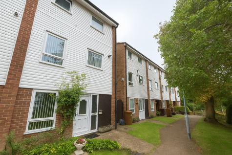 Cameron Close, Chatham