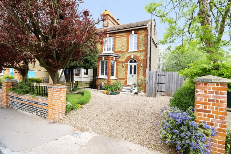 Roebuck Road, Rochester