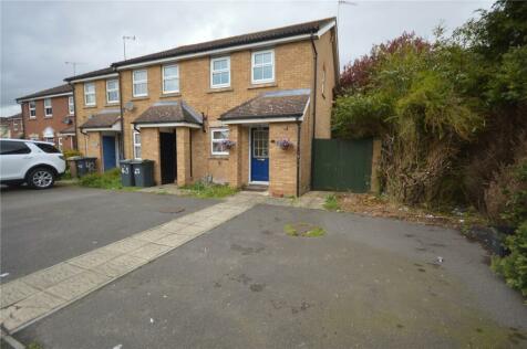 Luton - 2 bedroom end of terrace house for sale