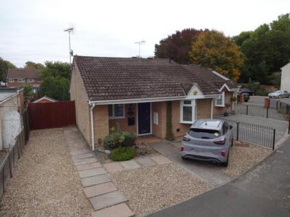 Cemetery Road, Houghton Regis, Dunstable, Bedfordshire, LU5