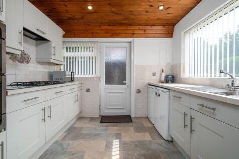 Hayling Road, Sale, M33