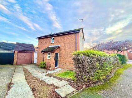 Tate Grove, Hardingstone, Northampton NN4