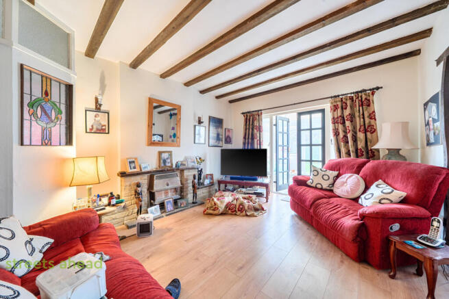 243cd90c-1c8f-403...