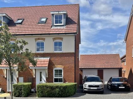 Daffodil Way, Denvilles