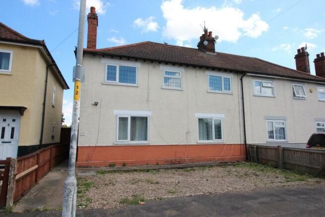 3 bedroom semi-detached house to rent Highgate