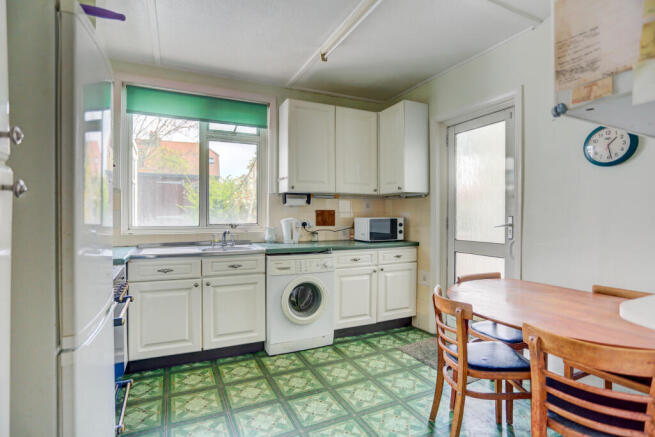 kitchen2