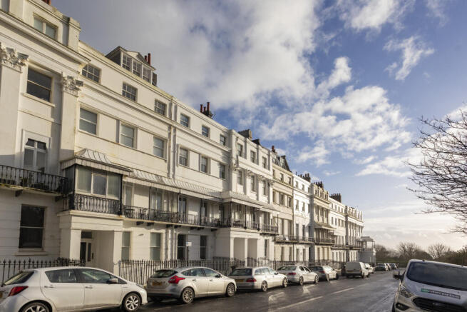 42sussexsq18