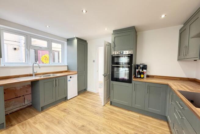 Kitchen 2