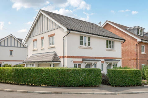 Bryan Gardens, Binfield, Bracknell