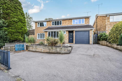 Whistley Close, Bracknell, Berkshire