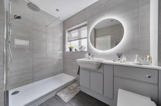 1372842-9-6908d2e...