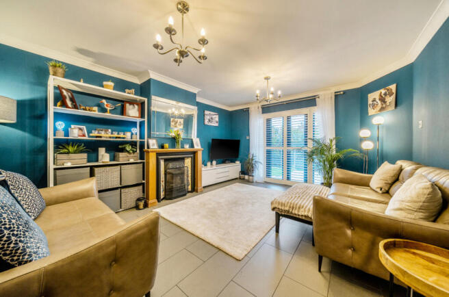 1375749-1-690c74c...