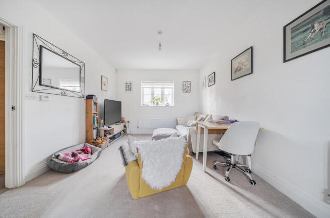 1369869-13-691dd1...