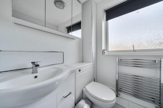 1383434-15-692721...